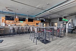 2575 N Teutonia Ave, Milwaukee, WI 53206