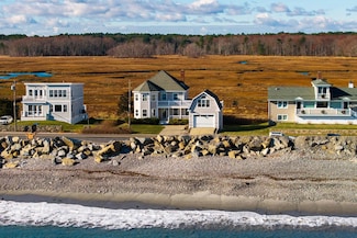 1643 Ocean Blvd, Rye, NH 03870