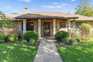234 W Pecan St, La Grange, TX 78945