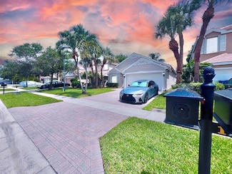 137 Canterbury Place, Royal Palm Beach, FL 33414