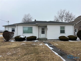 200 S Rock St, Sherwood, OH 43556