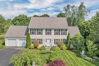 148 Deer Meadow Rd, Pittsfield, NH 03263