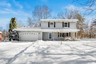 4745 Briarhill Dr, Portage, MI 49024