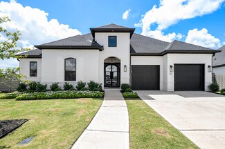 4607 Arbor Hollow Dr, Manvel, TX 77578
