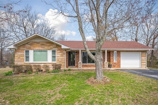232 Oak Lake Dr, Sparta, TN 38583