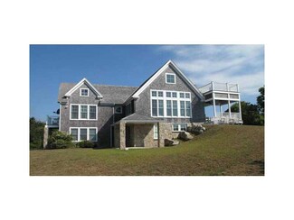 975 Mohegan Trail, New Shoreham, RI 02807