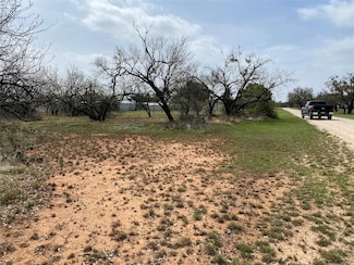 352 Schooner Dr, Thunderbird Bay, TX 76857