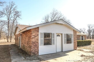 21612 S 260 Rd, Morris, OK 74445