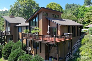 141 Country Ridge Rd, Hendersonville, NC 28739