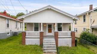 930 Trout St, Staunton, VA 24401