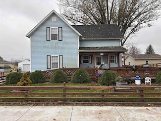 706 E 2nd St, Reynolds, IN 47980