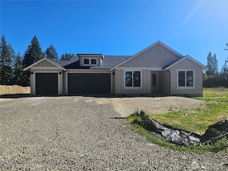 10116 Royal Valley Rd NE, Bremerton, WA 98311