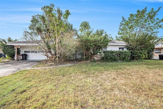 2846 Pinellas Point Dr S, Saint Petersburg, FL 33712