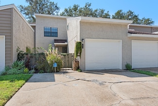 1090 5th Ave, Shalimar, FL 32579