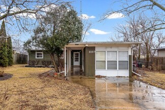 1110 High St, Aurora, IL 60505