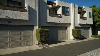 8245 Maureen Dr, Midway City, CA 92655