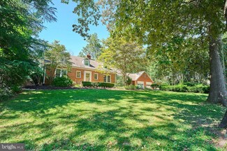6343 Nicholson St, Falls Church, VA 22044