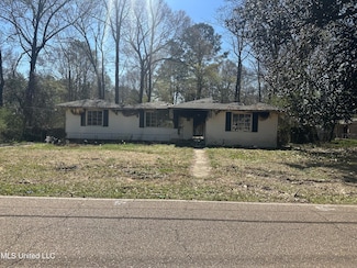 953 Woody Dr, Jackson, MS 39212