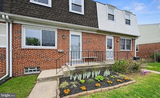 8031 Stratman Rd, Dundalk, MD 21222