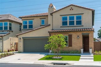9672 Dawning Dr, Huntington Beach, CA 92646