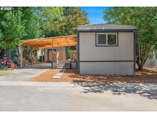 906 SW Alder St Unit 23, Dundee, OR 97115