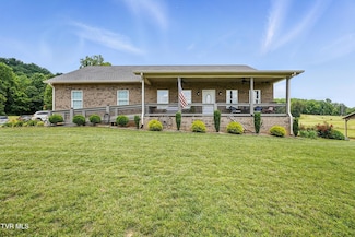 351 Winegar Hollow Rd, Rogersville, TN 37857