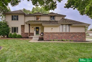 7211 S 140th St, Omaha, NE 68138