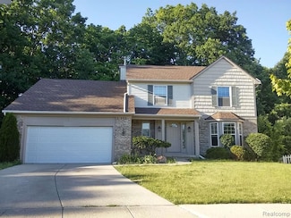 3220 Foxway Ct, Ann Arbor, MI 48105