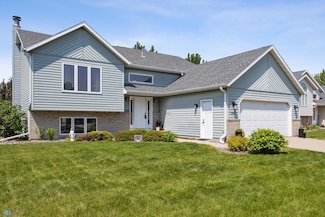 2819 33rd St S, Fargo, ND 58103