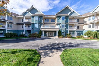 65 Hawthorne Dr Unit 103, Bedford, NH 03110