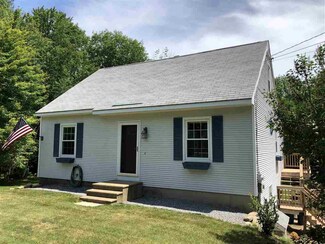 470 Old Francestown Rd, Weare, NH 03281