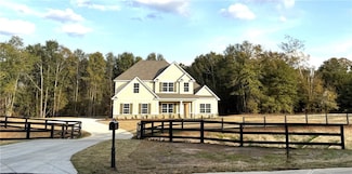 55 Sugar Maple Dr, Fort Mitchell, AL 36856