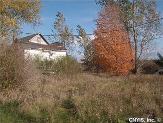 28292 No 6 Rd, Redwood, NY 13679