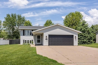 520 W Harrison St, Lake City, MN 55041