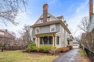 52 Brunswick St, Rochester, NY 14607