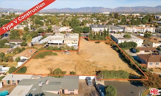 13840 Sherman Way, van Nuys, CA 91405