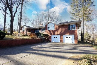 14 Old Orchard Rd, Newburgh, IN 47630