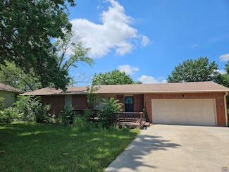 3615 NE Rockaway Trail, Topeka, KS 66617