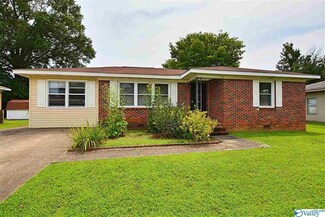 4404 Kiger St SW, Huntsville, AL 35805