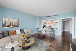 100 Shearwater Ct E Unit 64, Jersey City, NJ 07305