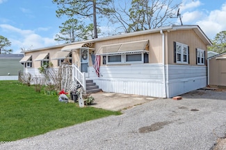 70 Woodchuck Pkwy, Whiting, NJ 08759