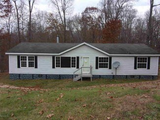 5488 Cloyds Wood Dr, Dublin, VA 24084