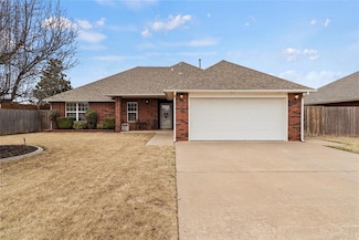 501 N Cherokee Way, Mustang, OK 73064