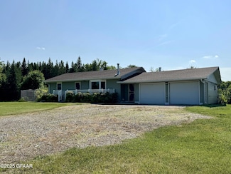 10887 N Dakota 18, Neche, ND 58265