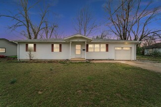 20 S Orphan St, Pryor, OK 74361