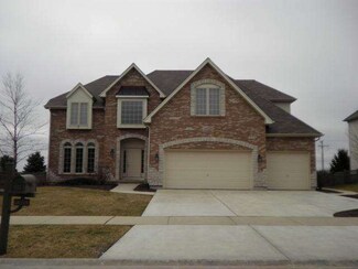 26728 Lindengate Cir, Plainfield, IL 60585