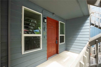 500 N National Ave Unit 37, Bremerton, WA 98312