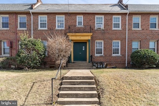 113 35th St NE, Washington, DC 20019