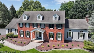 18 Brier Rd, Whitehouse Station, NJ 08889