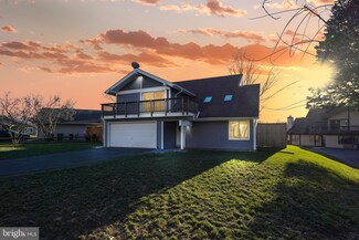 7829 Mulberry Bottom Ln, Springfield, VA 22153